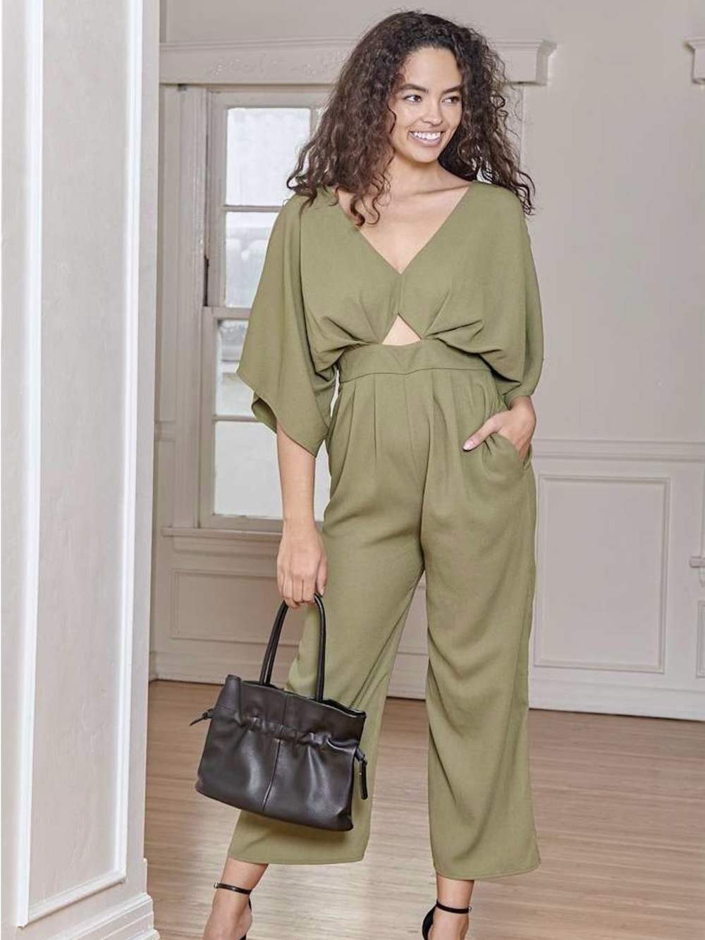 NWT Lulu’s Women’s Olive Green Romper Jumpsuit Size XL Formal Classic Modern NEW